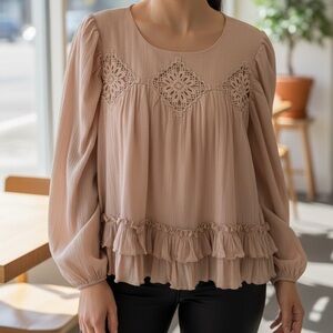 NWT Jaquie the Label Blush Long-Sleeve Lace Blouse, Size M